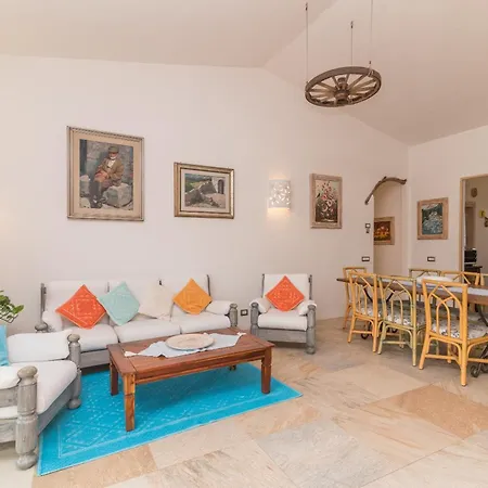 Casa Elvi Dom wakacyjny *